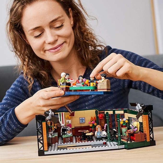 Central Perk - Friends | 1070 PCS